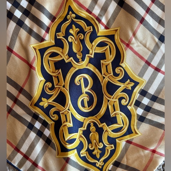 Burberry Scarf Prorsum Silk Y2K Nova Check Plaid Horseman Burberrys 34” Square - Picture 2 of 8